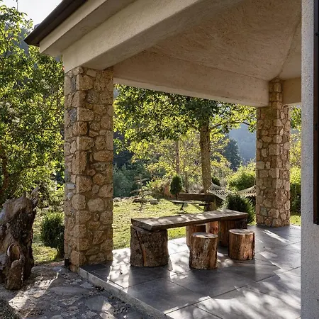 Hidden Stone Апартаменты Зарухла