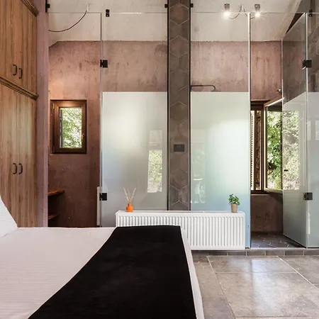 Hidden Stone Апартаменты