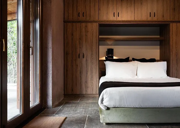 Hidden Stone Apartamento Zarouchla