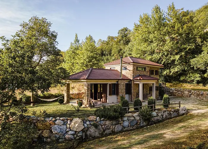 Hidden Stone Zarouchla