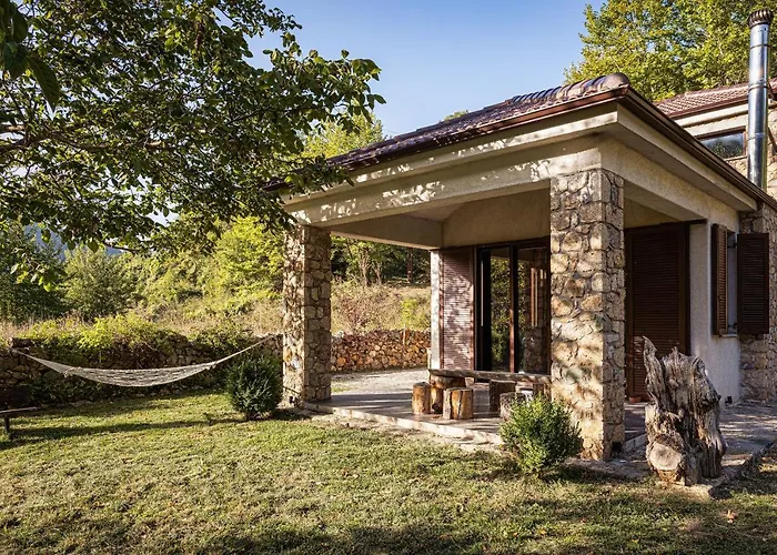 Hidden Stone * Zarouchla